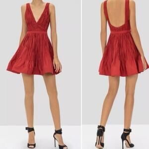 Alexis Marilou Dress Burgundy Medium NWT Cocktail Party Holiday Special Occasion